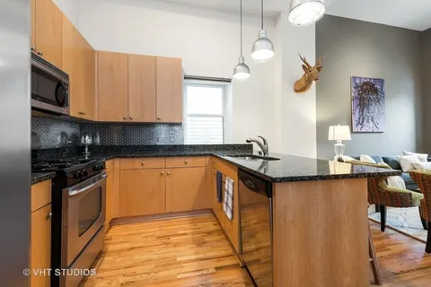 $4,000 | 1517 North Paulina Street, Unit 1F, Chicago, IL 60622