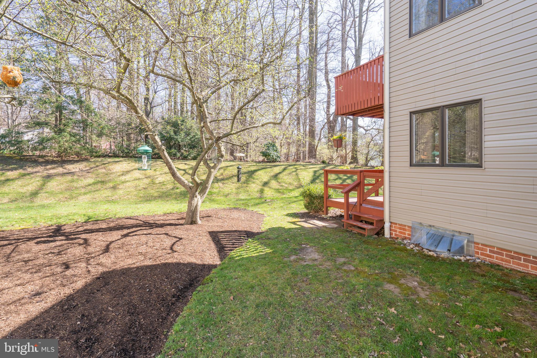 8 Foster Lane, Unit R8 Downingtown, PA 19335 - Photo 42 of 56 side yard