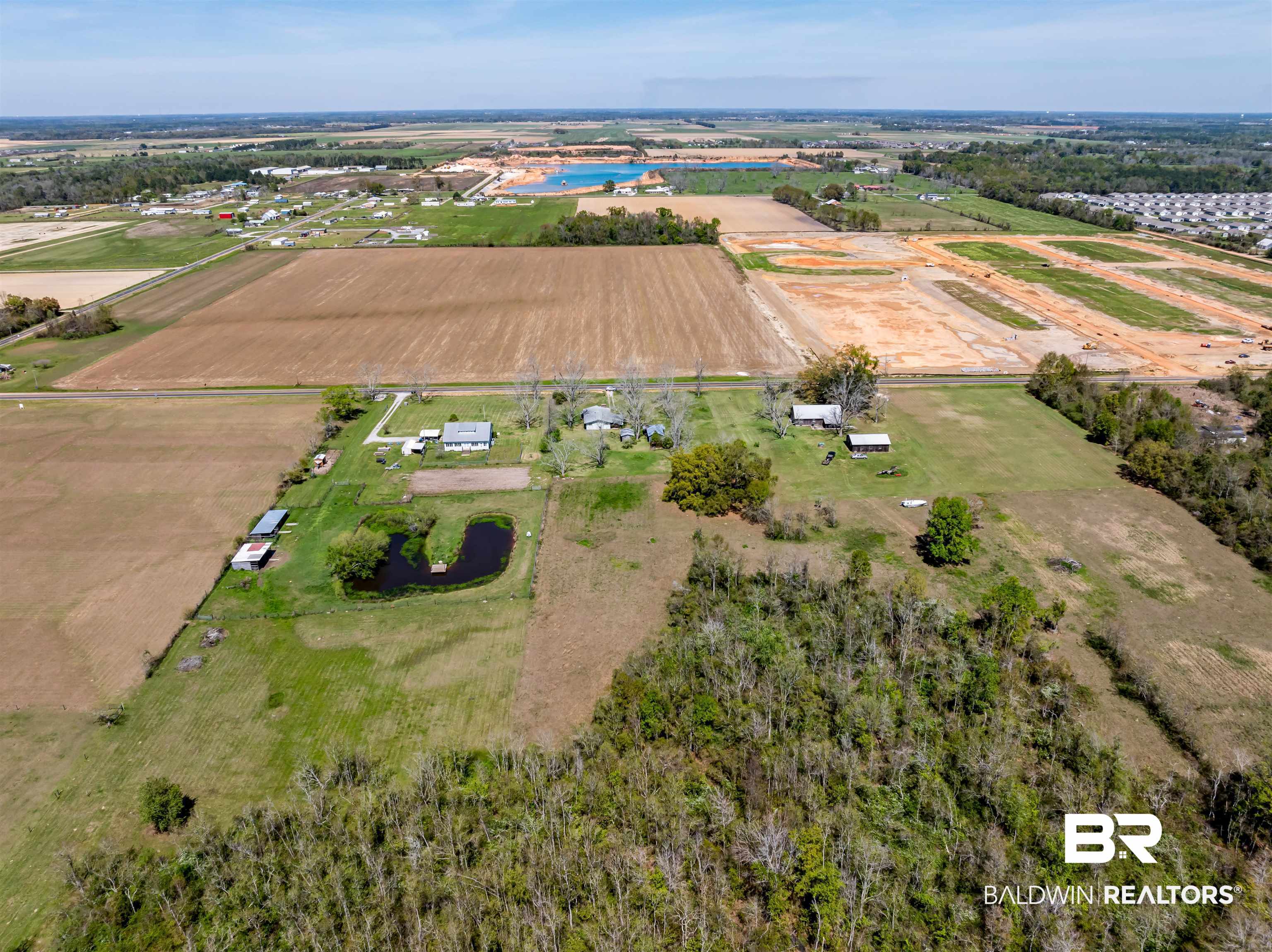16666 Baldwin County Road 10 Foley, AL 36535 - Photo 5 of 14