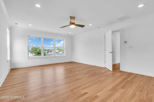 $925,000 | 33 Pennsylvania Avenue, Waretown, NJ 08758