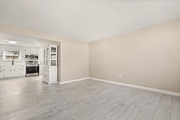 $799,000 | 118-120 Everett Street, Lawrence, MA 01843