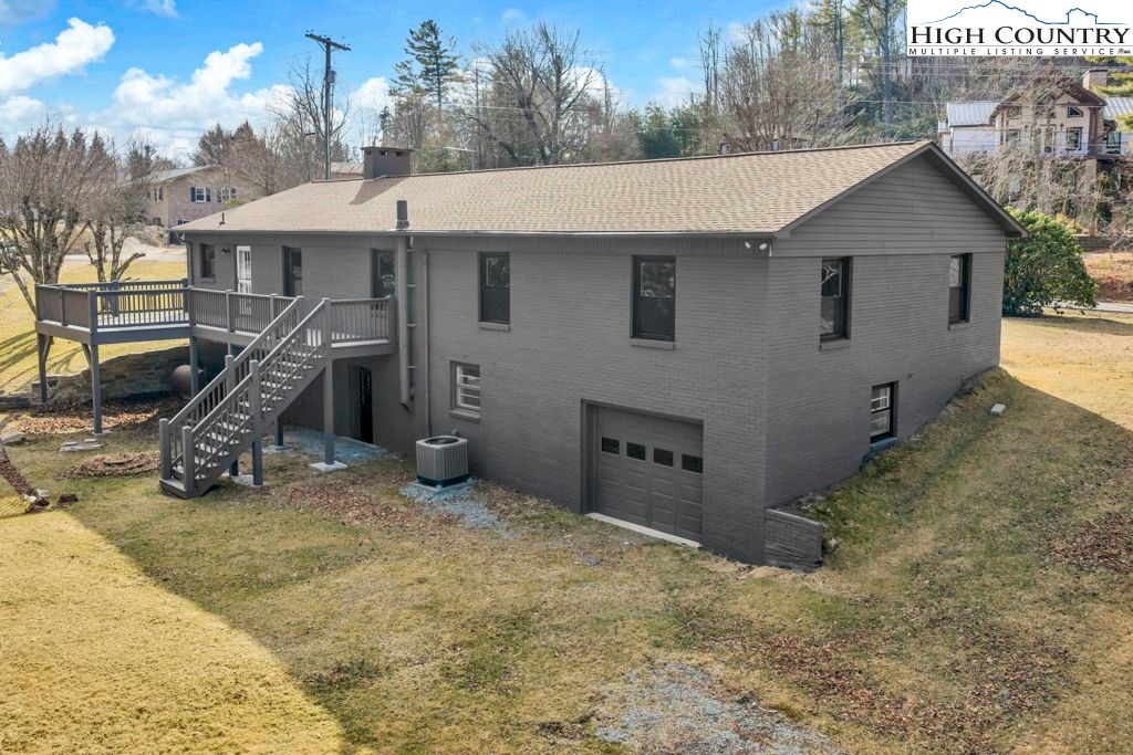 711 Possum Hollow Road Blowing Rock, NC 28605 - Photo 31 of 43