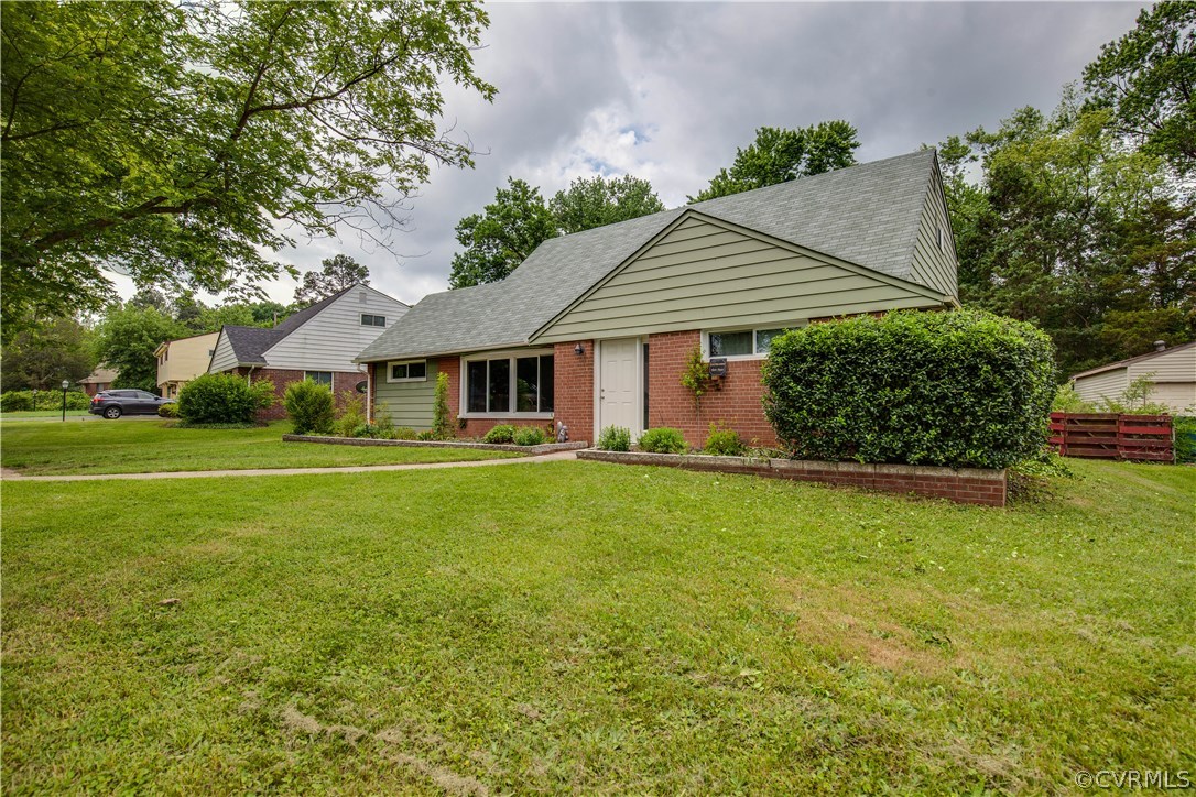 1306 Camrose Road Henrico, VA 23229 - Photo 2 of 22 Gallery Image 2