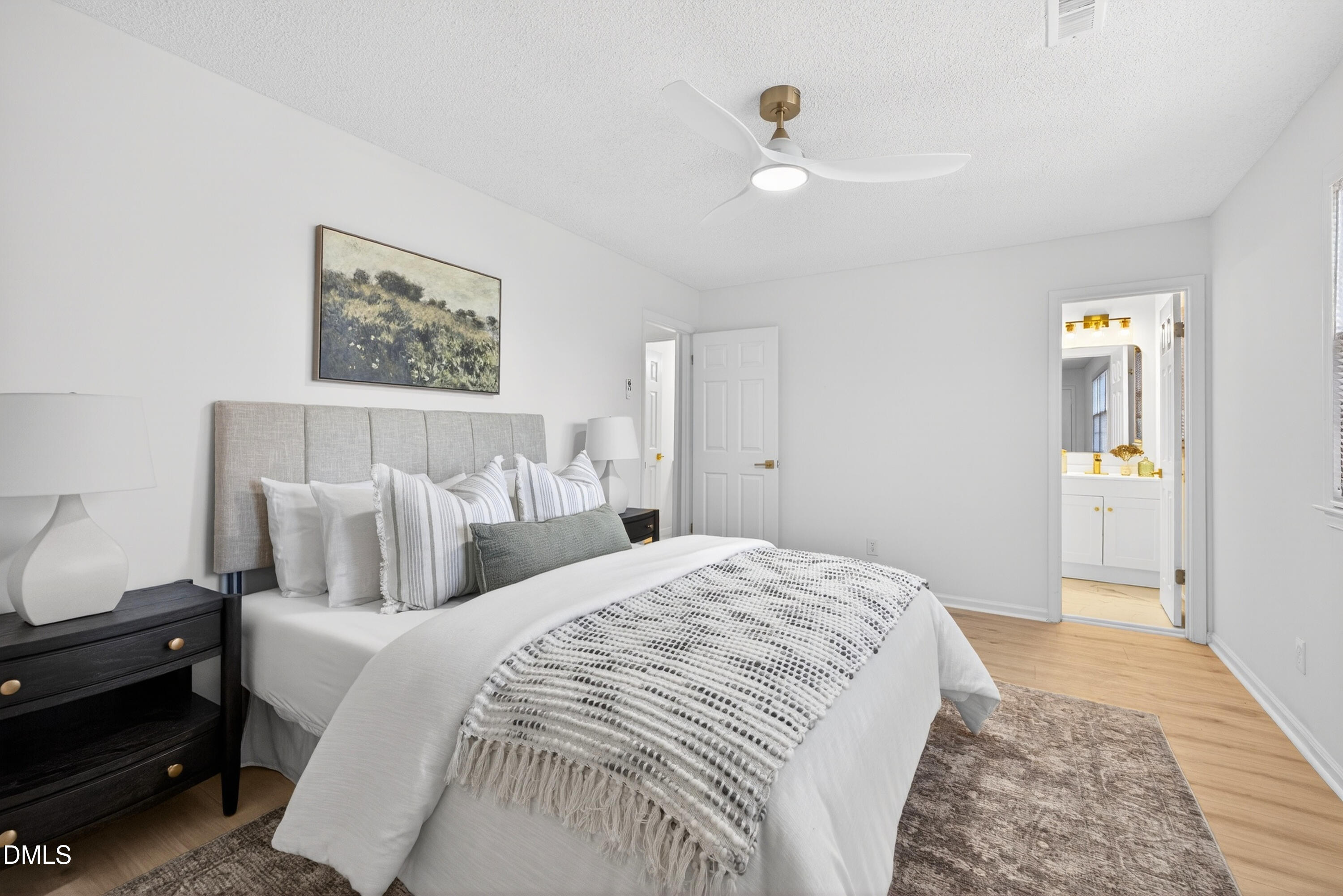 800 Plentywood Court Raleigh, NC 27615 - Photo 21 of 34 Scene-25