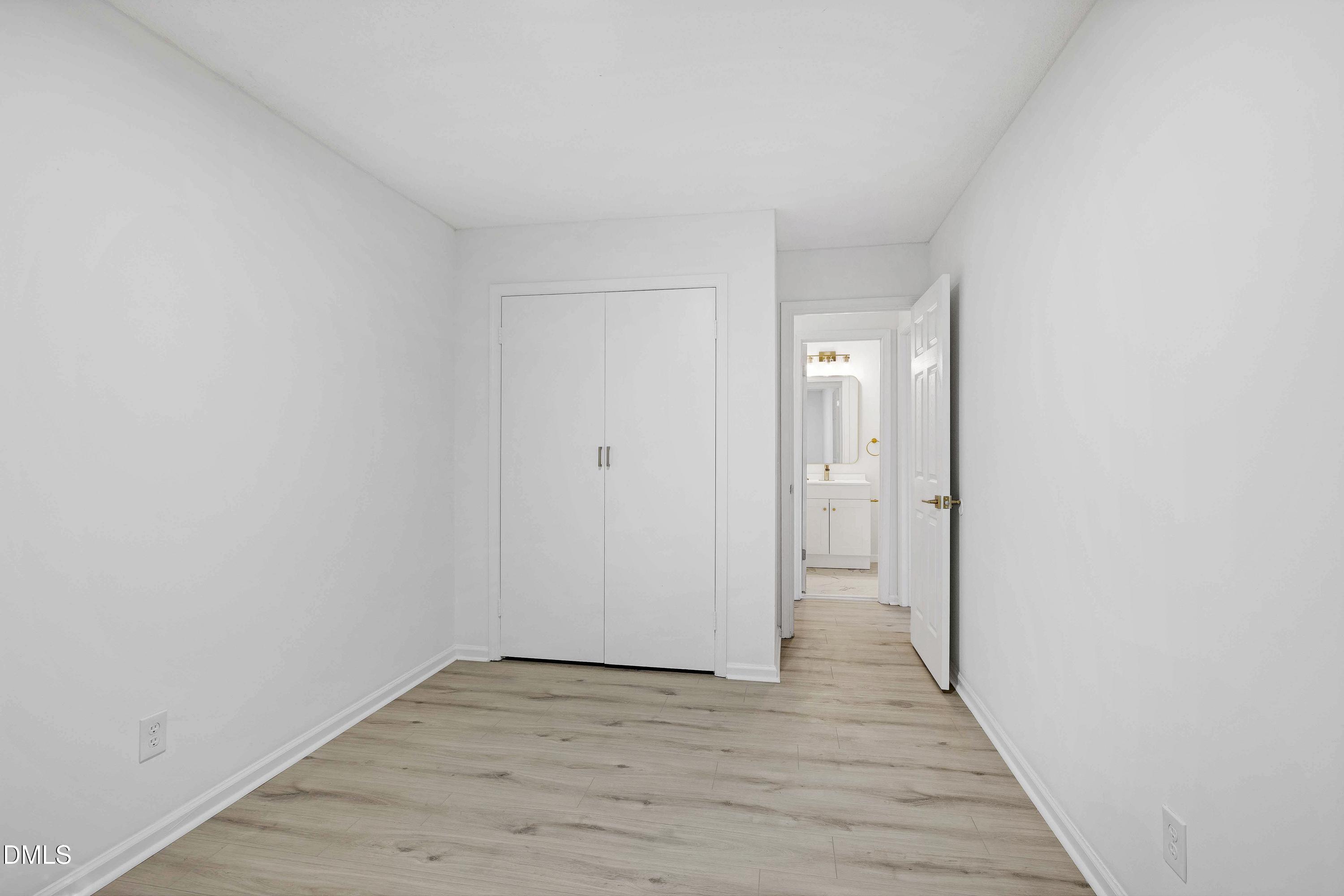 800 Plentywood Court Raleigh, NC 27615 - Photo 24 of 34 Scene-28