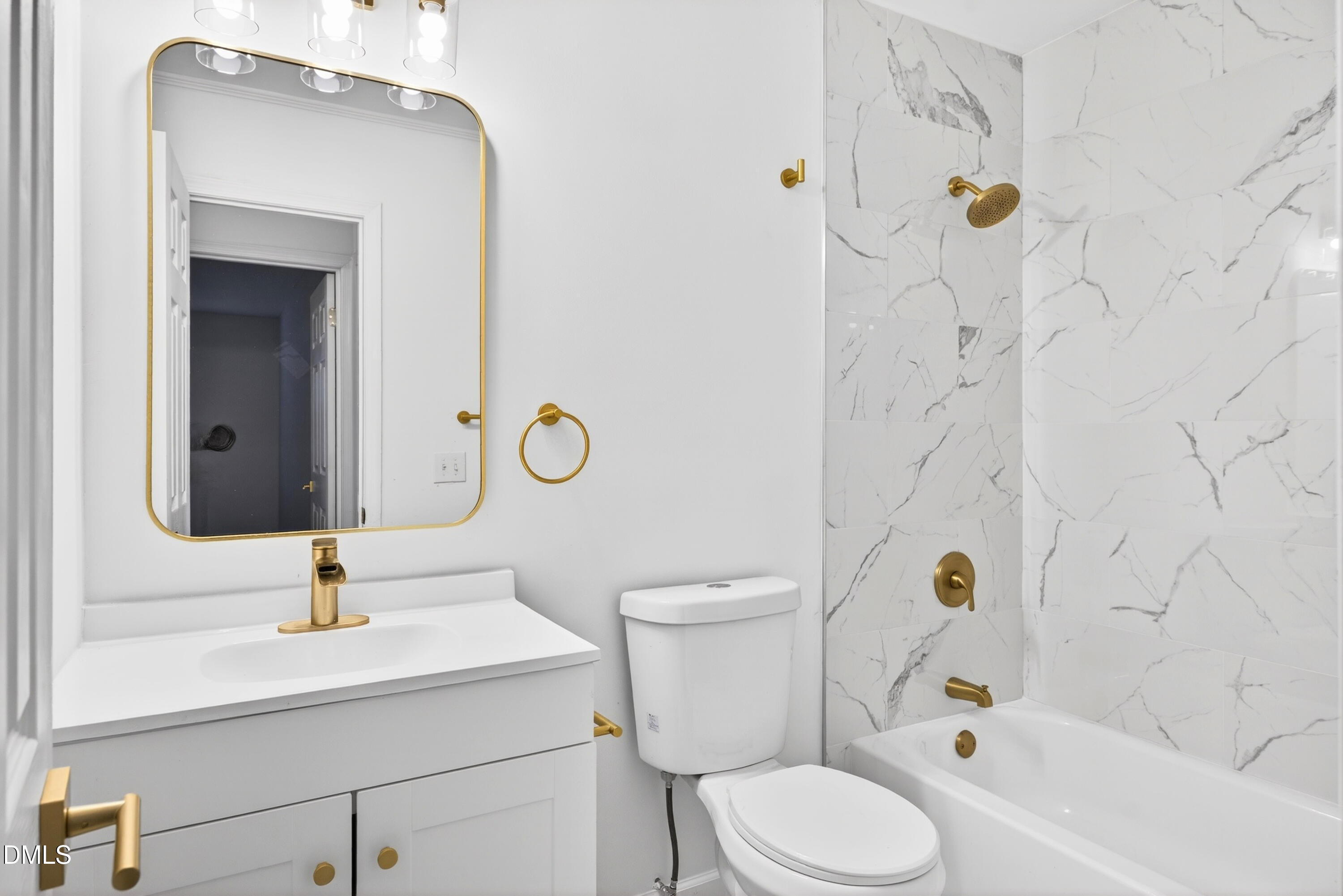 800 Plentywood Court Raleigh, NC 27615 - Photo 25 of 34 Scene-29