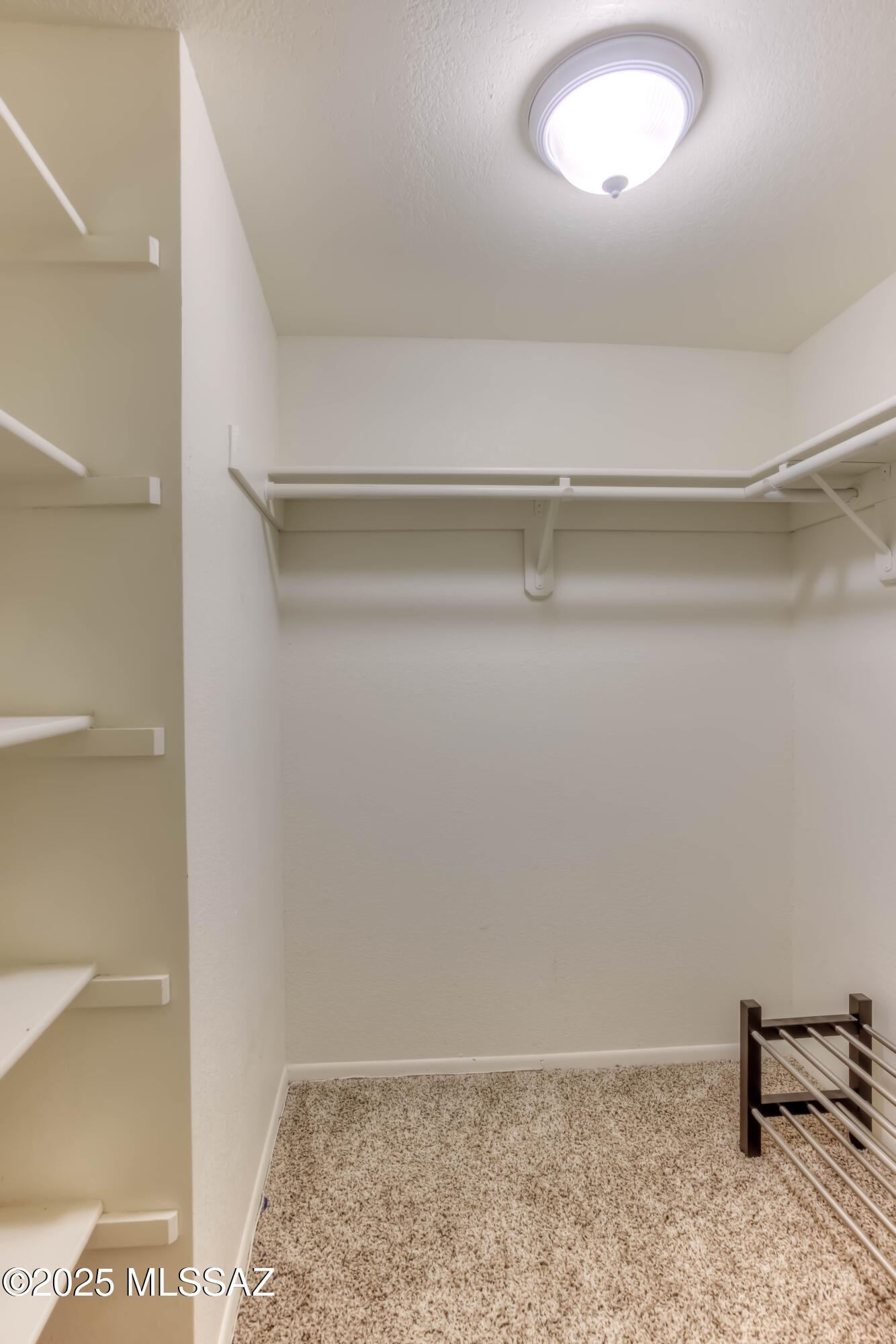 3690 North Country Club Road, Unit 1010 Tucson, AZ 85716 - Photo 13 of 21 18 Bedroom 1 Closet