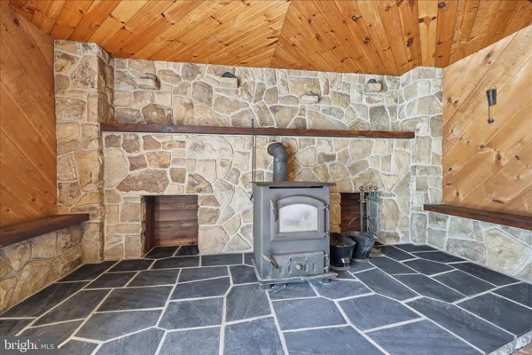 $339,900 | 74 Municipal Road, New Ringgold, PA 17960