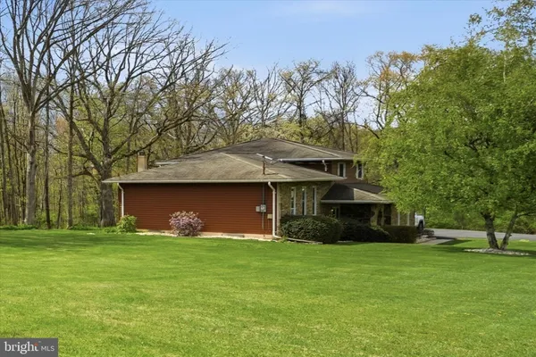 $339,900 | 74 Municipal Road, New Ringgold, PA 17960