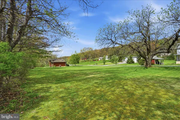 $339,900 | 74 Municipal Road, New Ringgold, PA 17960