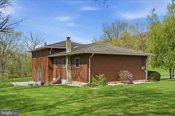 $339,900 | 74 Municipal Road, New Ringgold, PA 17960