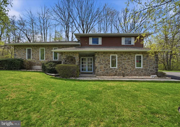 $339,900 | 74 Municipal Road, New Ringgold, PA 17960