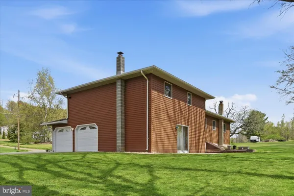 $339,900 | 74 Municipal Road, New Ringgold, PA 17960