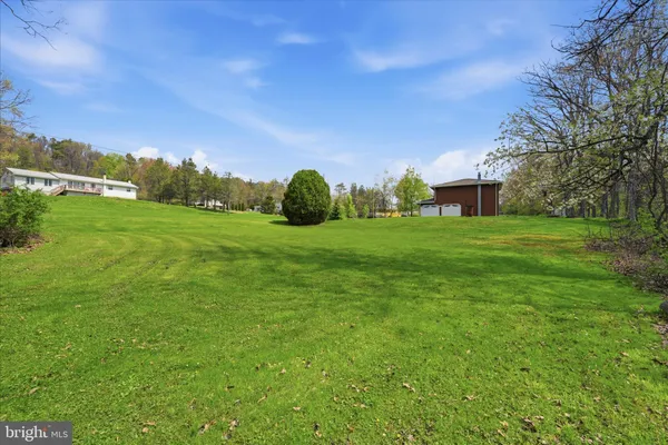 $339,900 | 74 Municipal Road, New Ringgold, PA 17960