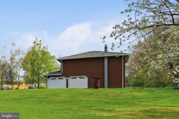 $339,900 | 74 Municipal Road, New Ringgold, PA 17960