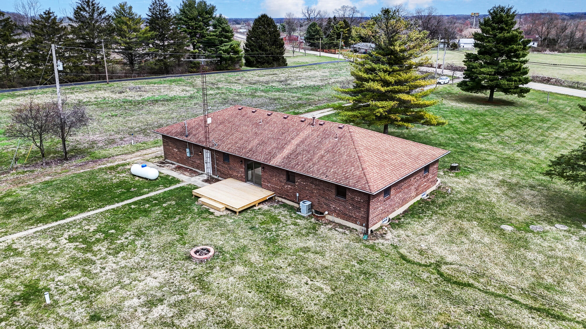3040 Rebert Pike Springfield, OH 45502 - Photo 6 of 49 Gallery Image 6