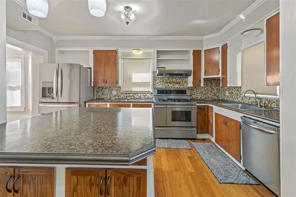 $230,000 | 403 North Cutting Avenue, Jennings, LA 70546