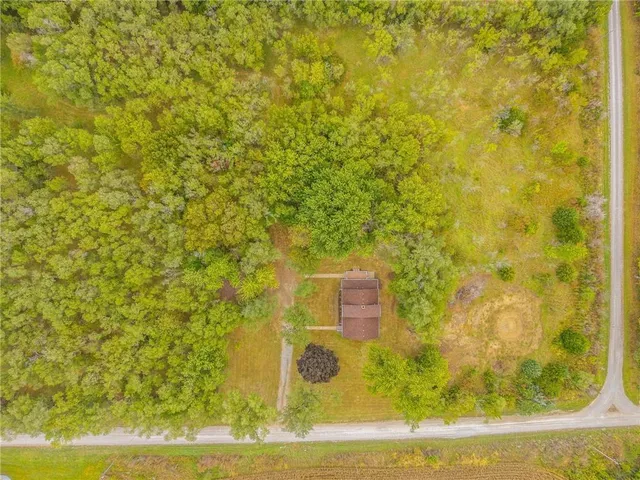 $449,000 | 6944 Southwest Thornton Road, Clarksdale, MO 64430