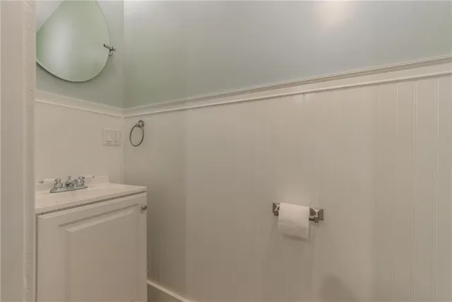 $449,000 | 6944 Southwest Thornton Road, Clarksdale, MO 64430