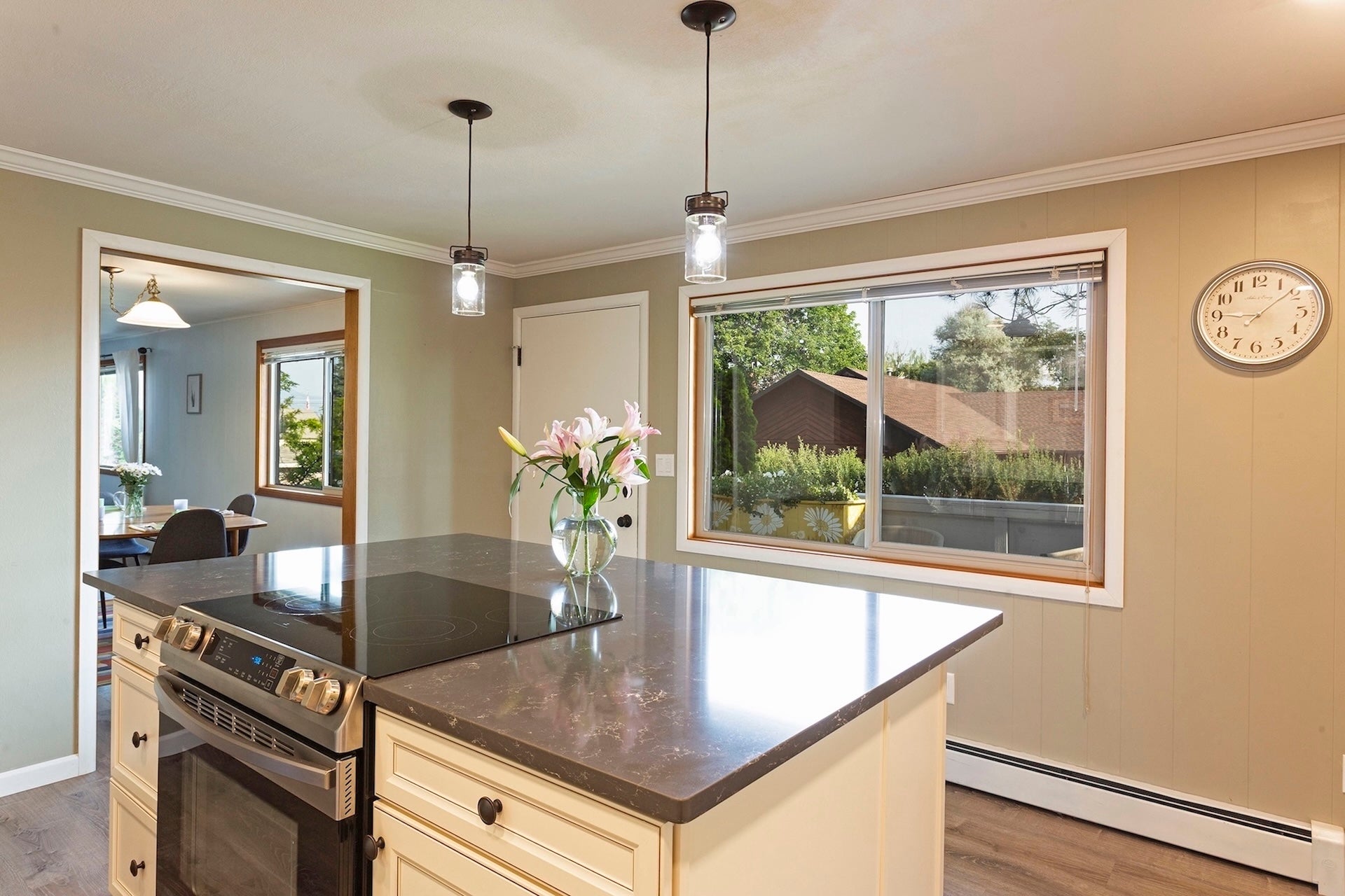 1625 Clements Road Missoula, MT 59804 - Photo 7 of 24 Gallery Image 7