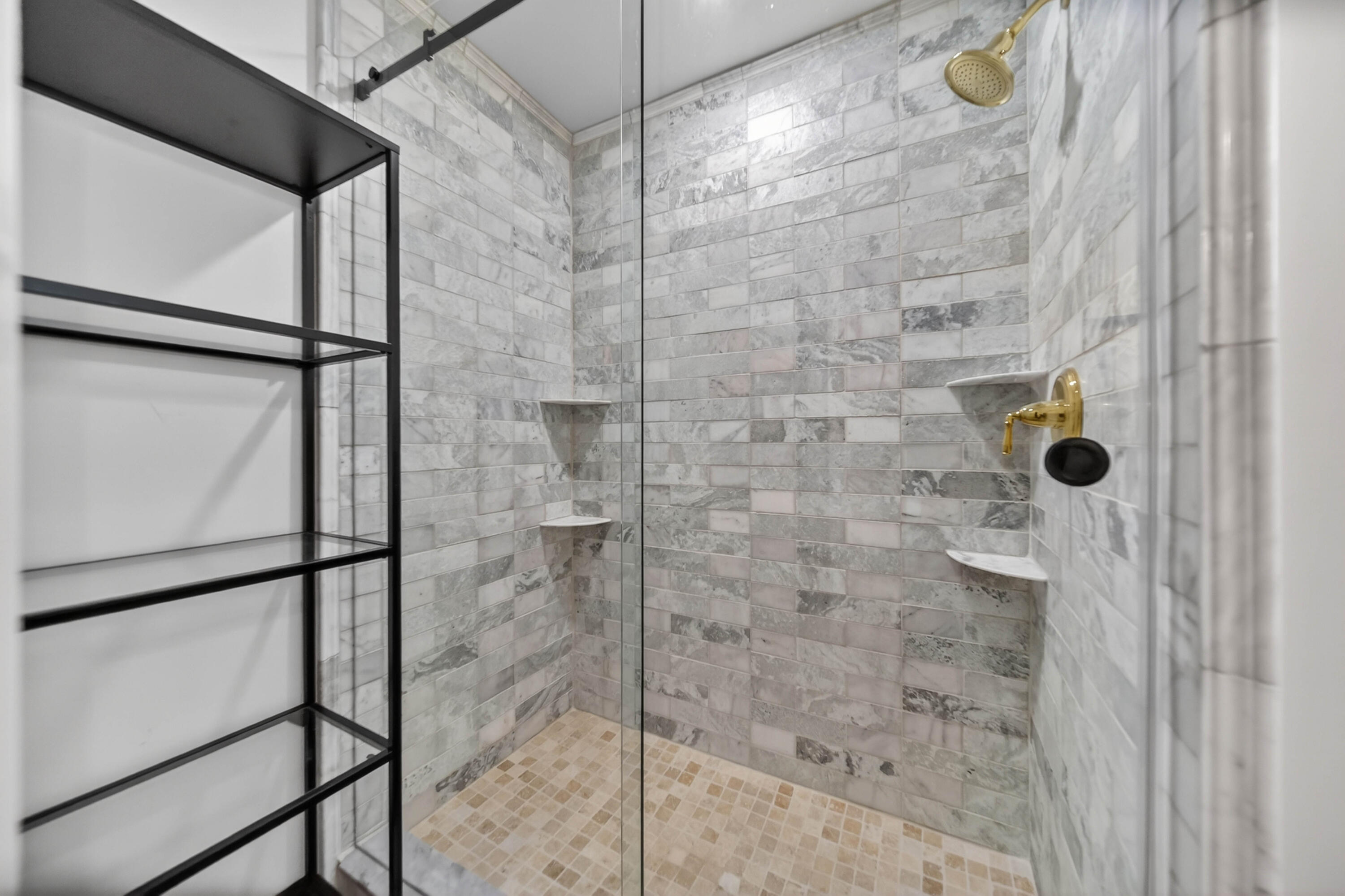 1209 Southwest Dyer Point Road Palm City, FL 34990 - Photo 12 of 56 primaryshower1.jpg-FULL