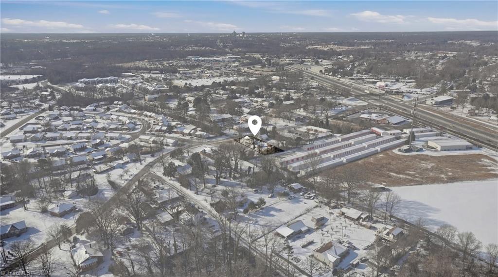 1823 McKnight Mill Road Greensboro, NC 27405 - Photo 32 of 34 Gallery Image 32