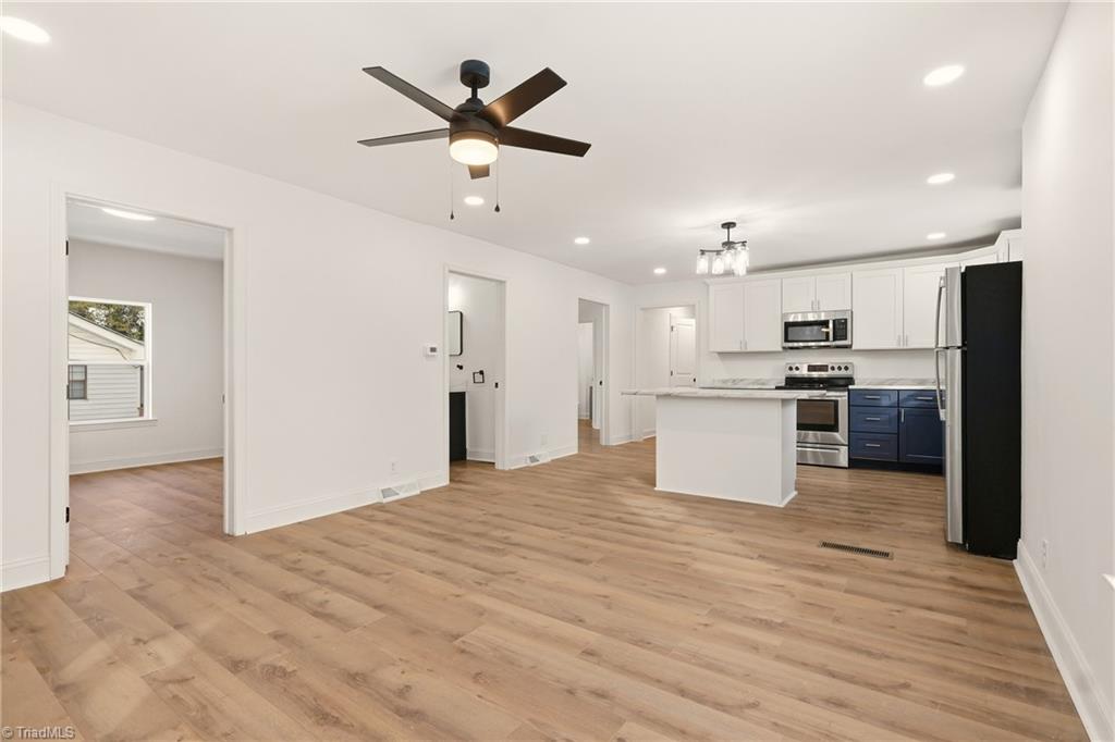 1823 McKnight Mill Road Greensboro, NC 27405 - Photo 4 of 34 Gallery Image 4