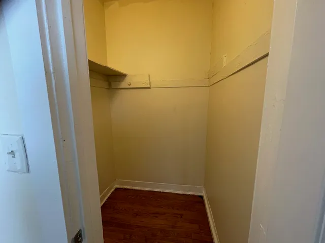 $1,400 | 7955 South Emerald Avenue, Unit 2, Chicago, IL 60620