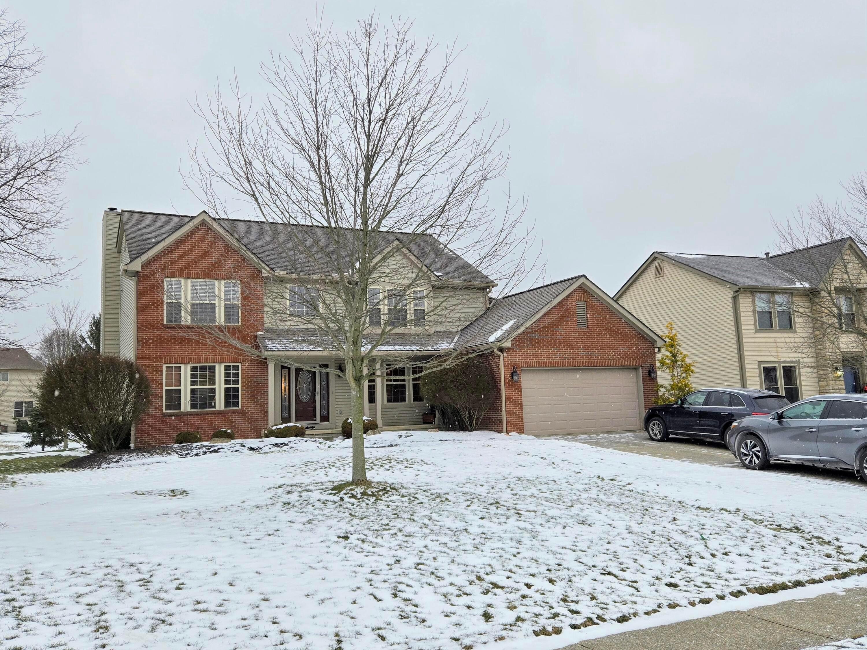 7912 Pinehill Road Lewis Center, OH 43035 - Photo 2 of 28 2 Front