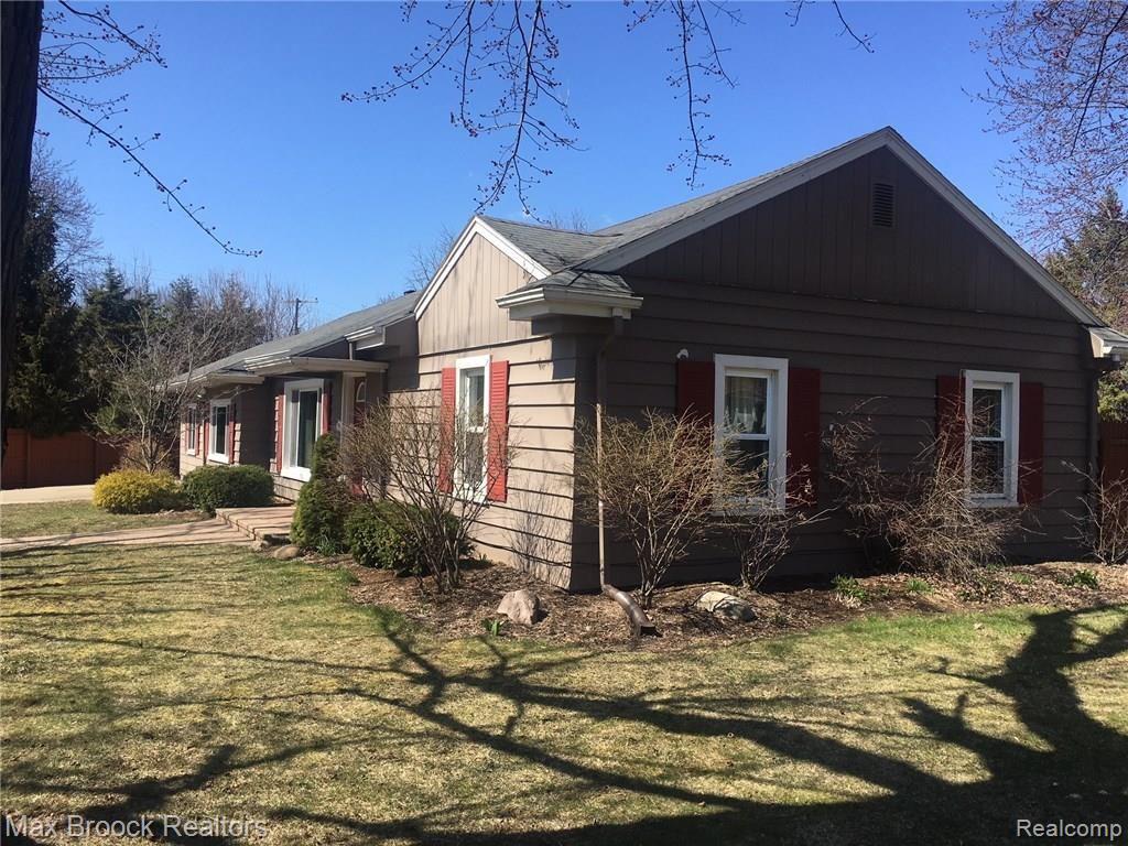 1600 Grace Avenue Rochester Hills, MI 48309 - Photo 16 of 17