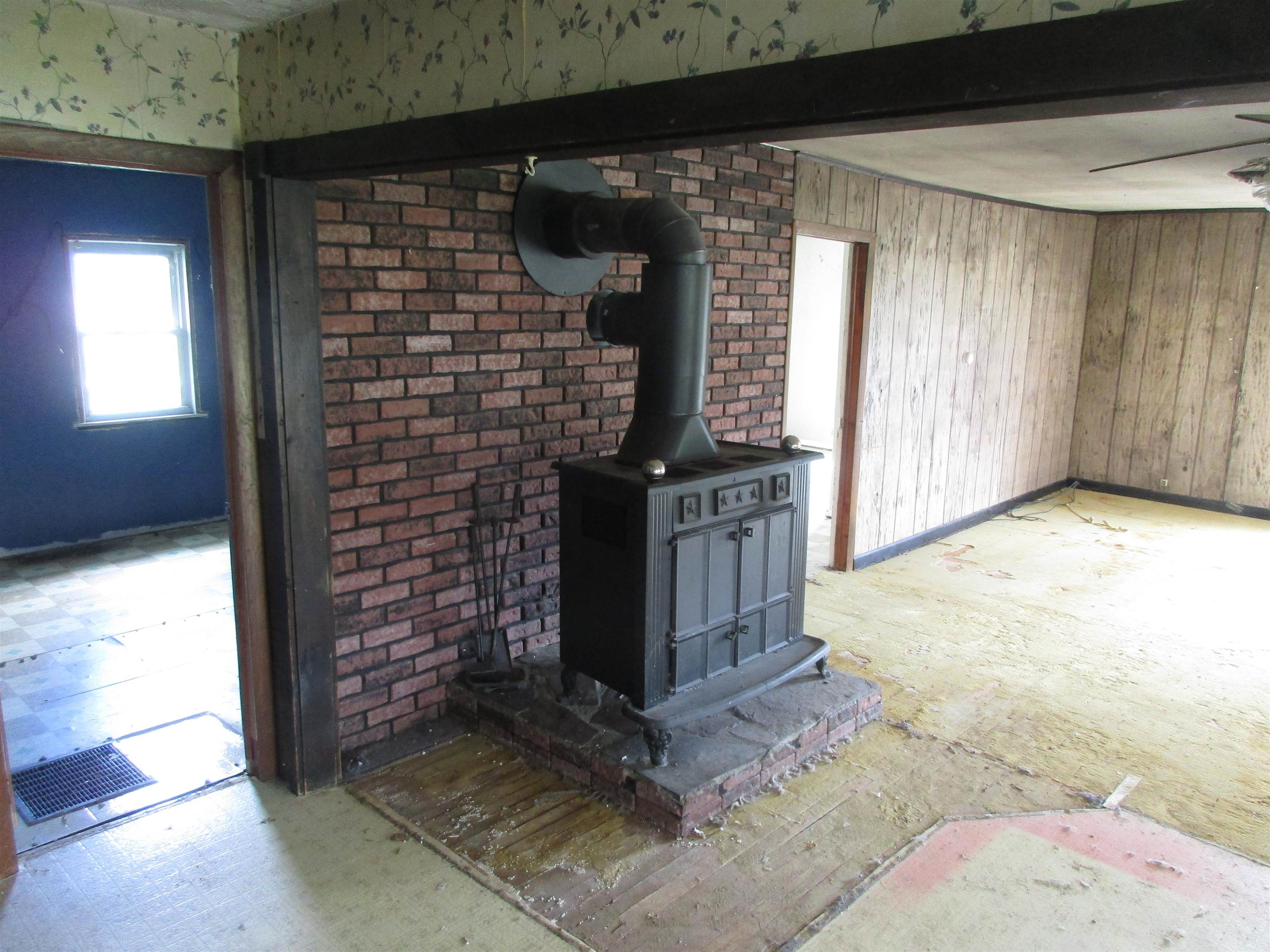 159 Highway 105 Sheldon, VT 05483 - Photo 13 of 30