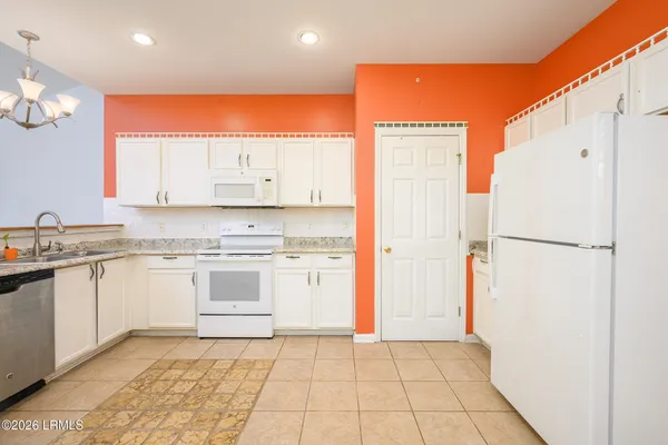 $475,000 | 16 5th Avenue, Bluffton, SC 29910