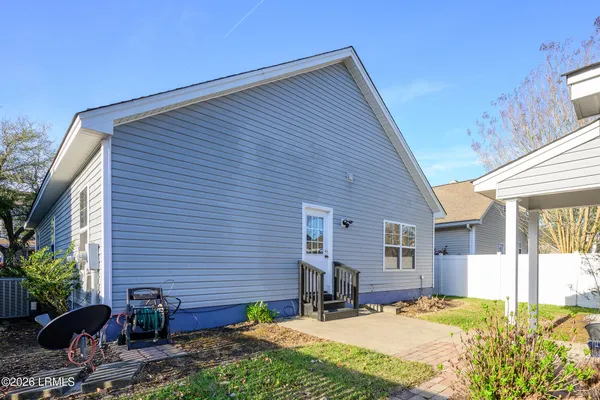 $475,000 | 16 5th Avenue, Bluffton, SC 29910