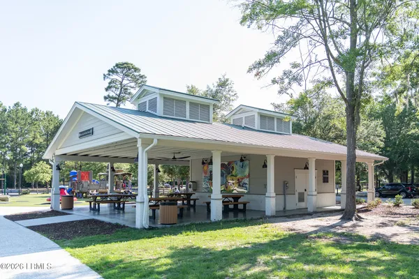 $475,000 | 16 5th Avenue, Bluffton, SC 29910