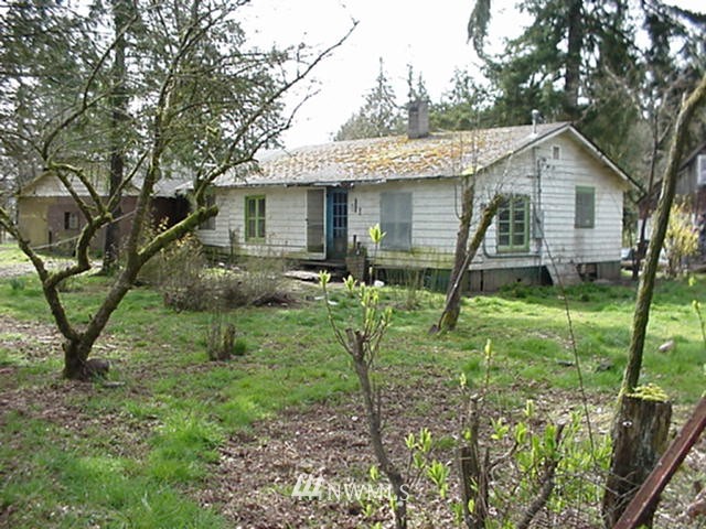 90 Elma Gate Road East Oakville, WA 98568 - Photo 1 of 1