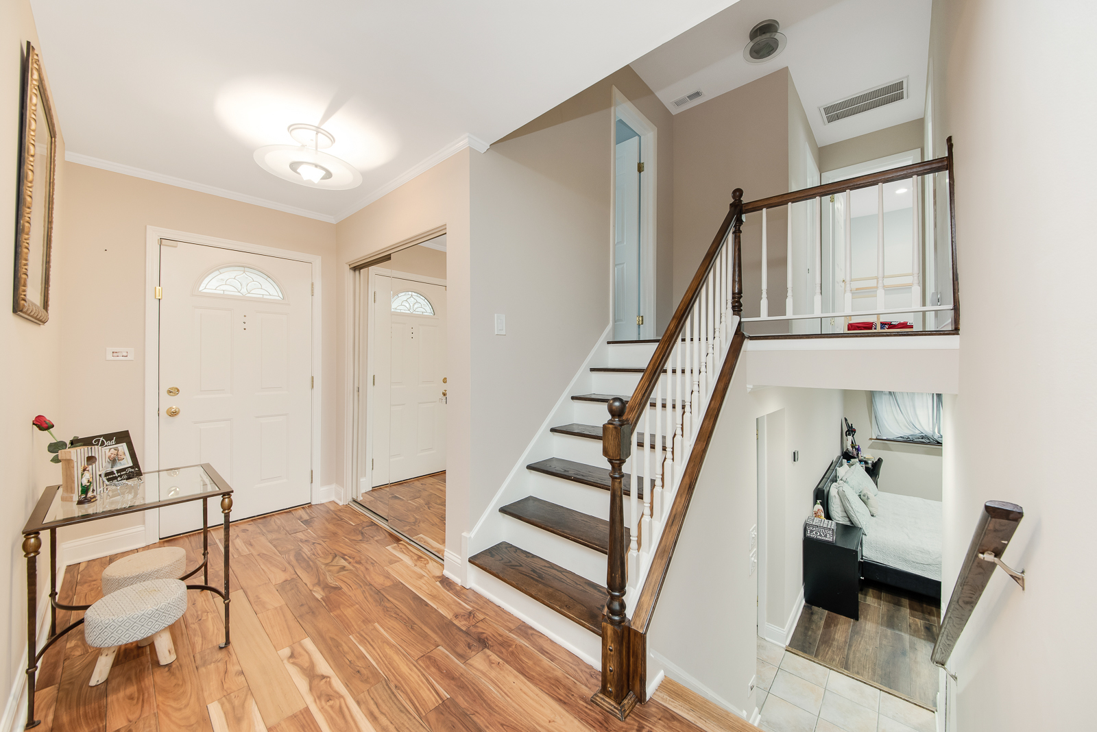 711 South Mt Prospect Road Des Plaines, IL 60016 - Photo 8 of 19 Gallery Image 8