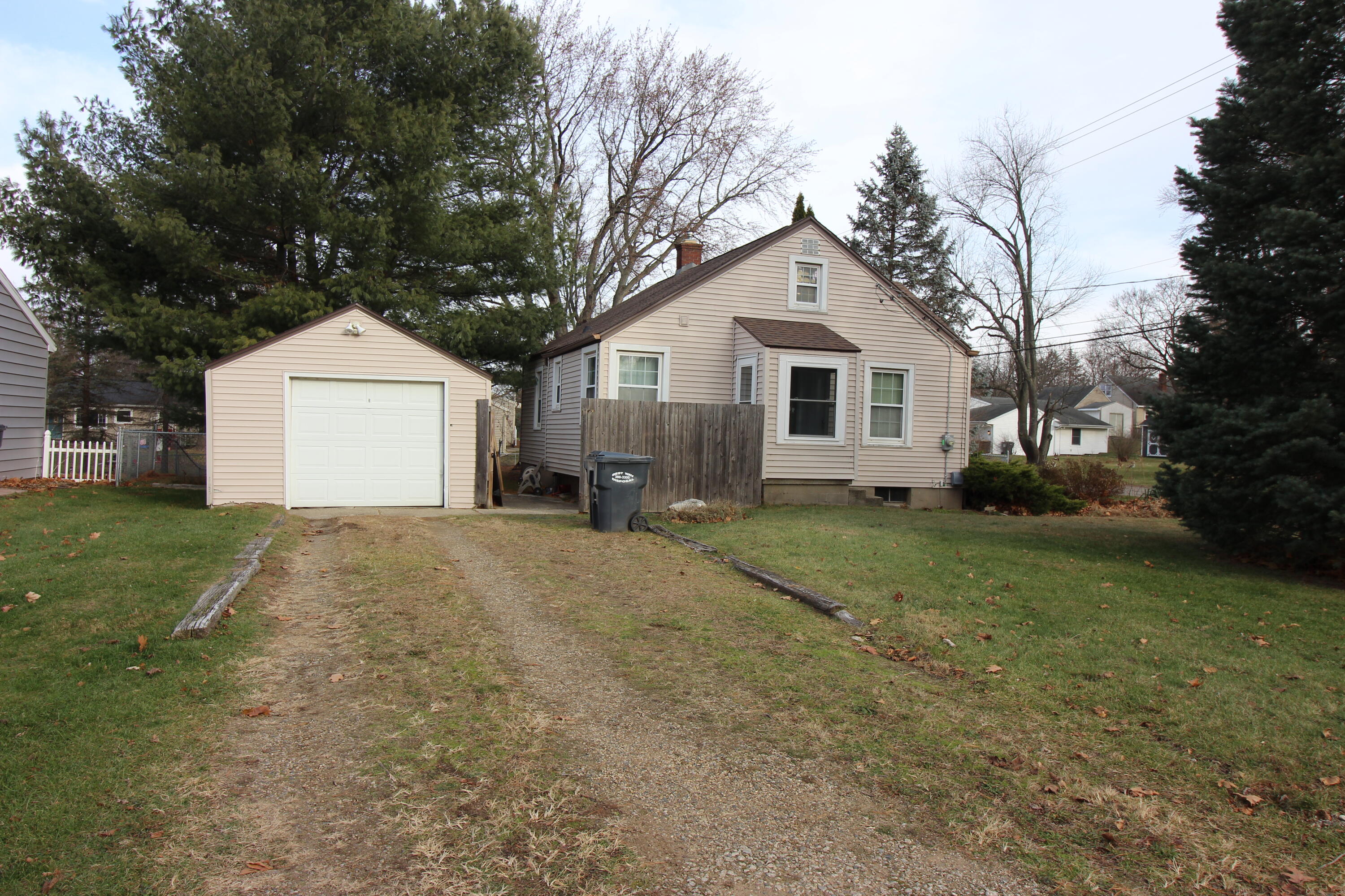 5110 Garden Road Portage, MI 49002 - Photo 4 of 10 IMG_3633