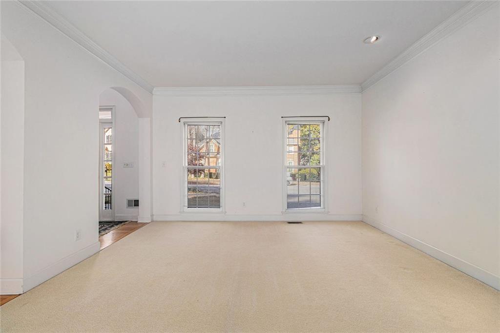 2653 Danforth Lane Decatur, GA 30033 - Photo 26 of 30 an empty room with windows