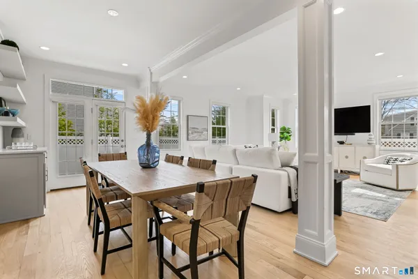 $1,599,000 | 10 Pansy Road, Fairfield, CT 06824