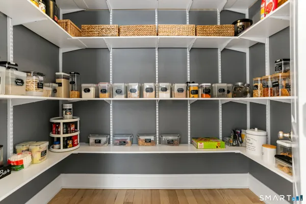 $1,599,000 | 10 Pansy Road, Fairfield, CT 06824