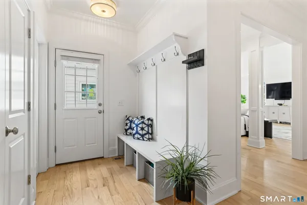 $1,599,000 | 10 Pansy Road, Fairfield, CT 06824