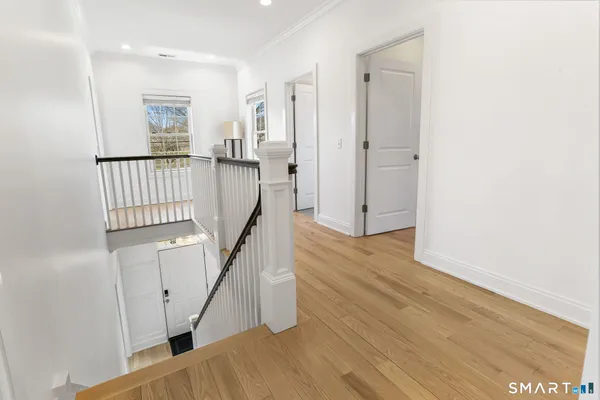 $1,599,000 | 10 Pansy Road, Fairfield, CT 06824