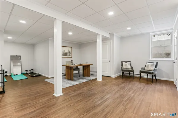 $1,599,000 | 10 Pansy Road, Fairfield, CT 06824