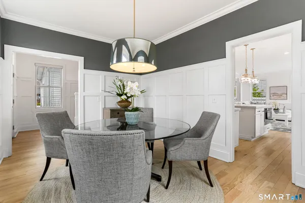 $1,599,000 | 10 Pansy Road, Fairfield, CT 06824