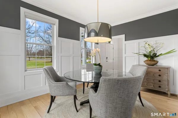 $1,599,000 | 10 Pansy Road, Fairfield, CT 06824