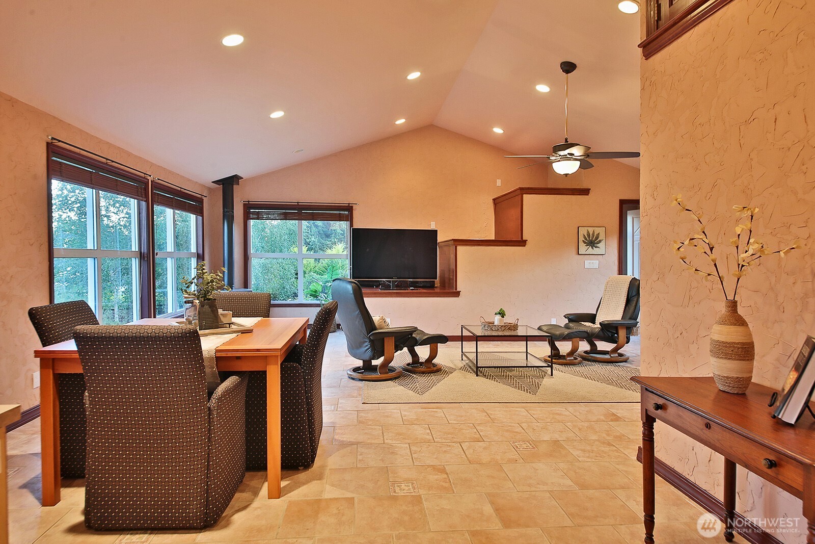 5315 Bercot Road Freeland, WA 98249 - Photo 25 of 39 Gallery Image 25