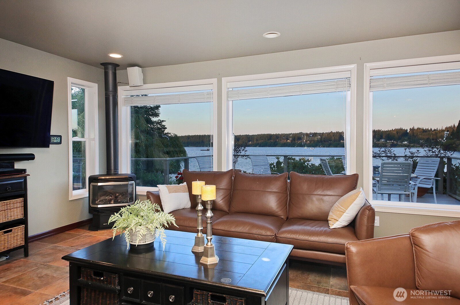 5315 Bercot Road Freeland, WA 98249 - Photo 8 of 39 Gallery Image 8