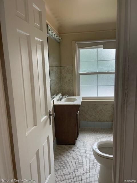 1316 Vernier Road Grosse Pointe Woods, MI 48236 - Photo 5 of 14