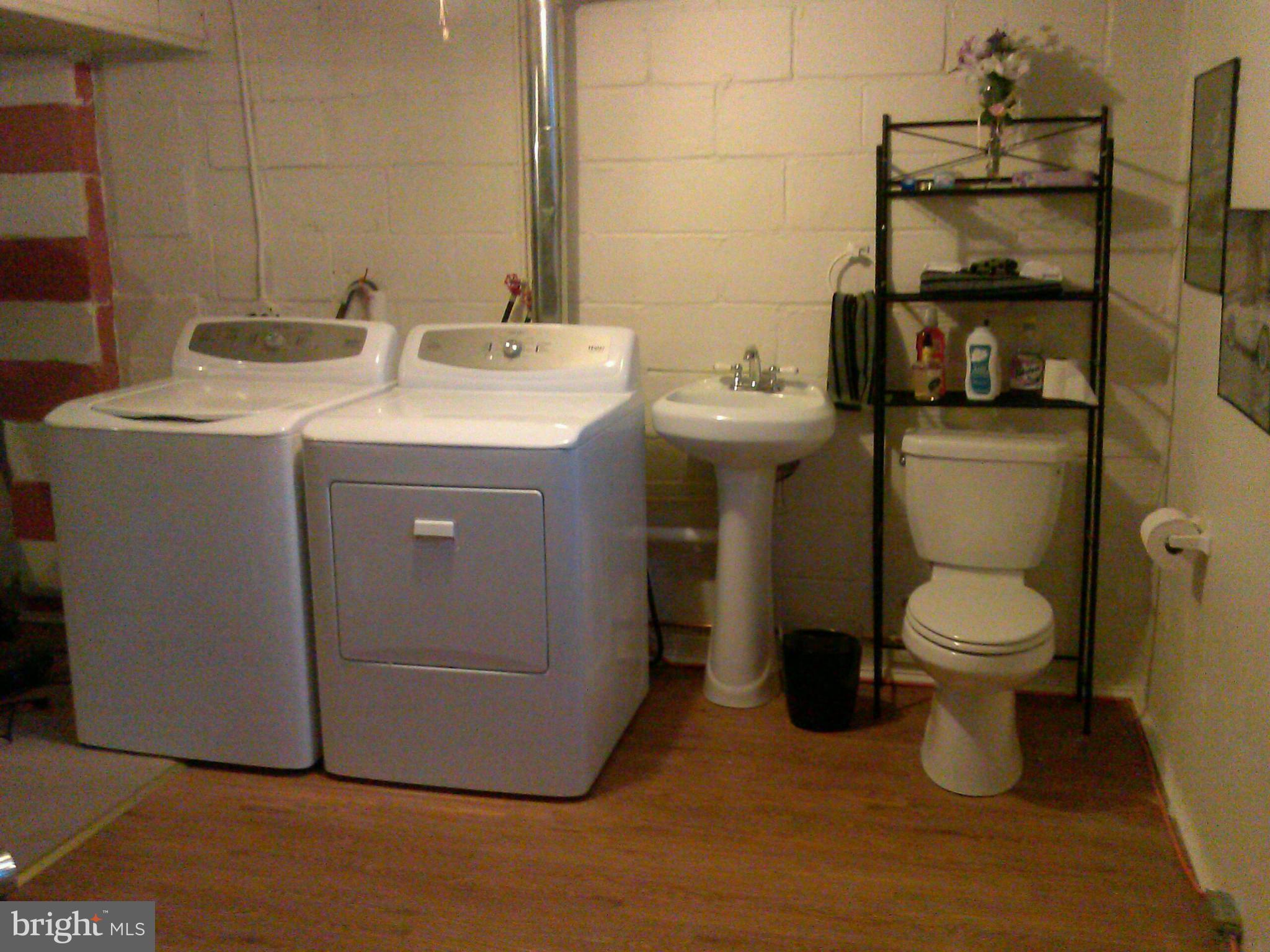 1335 Cedarcroft Road Baltimore, MD 21239 - Photo 11 of 11 Laundry room
