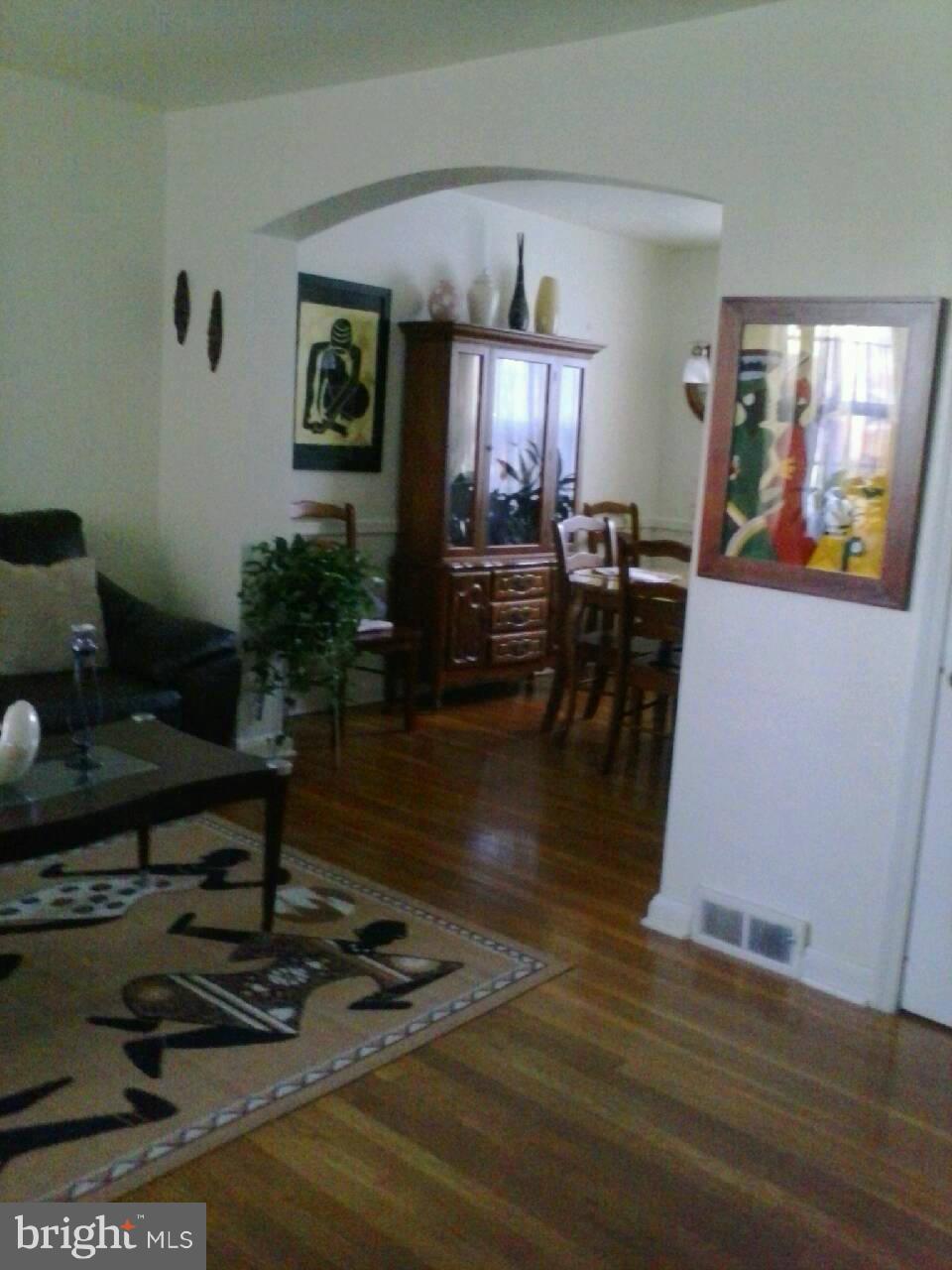 1335 Cedarcroft Road Baltimore, MD 21239 - Photo 8 of 11 living room